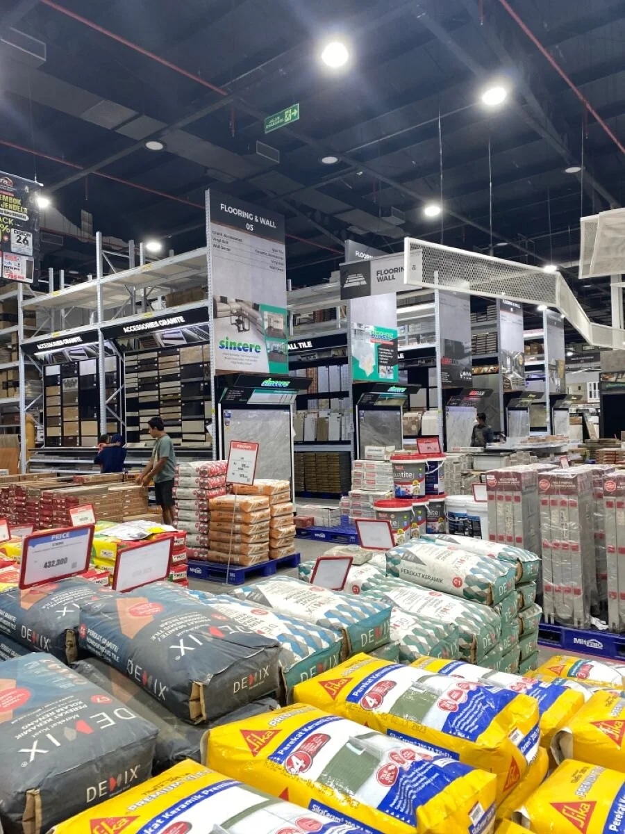 Stock y reposición de materiales de construcción