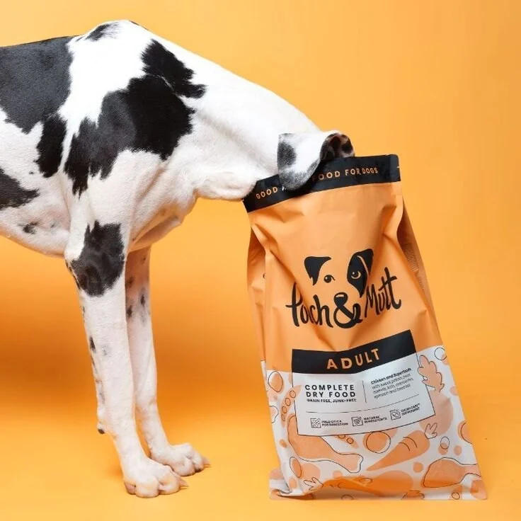 Alimentos para mascotas en distintas presentaciones